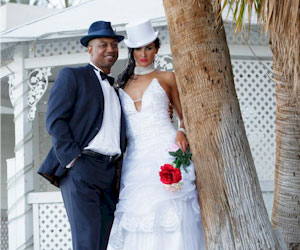 From traditional Las Vegas weddings to beautiful renewals, there are no limits to what we offer in our Las Vegas wedding packages.