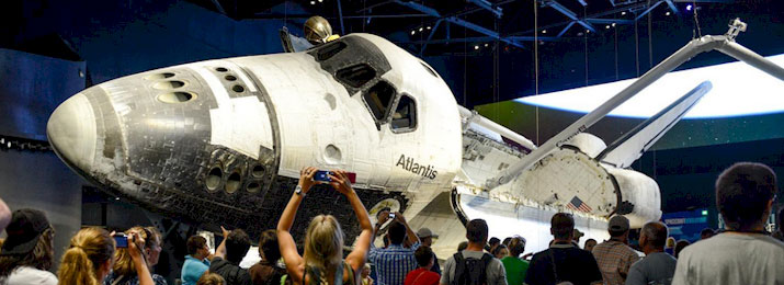 Save 12% Off Dine with an Astronaut at Kennedy Space Center