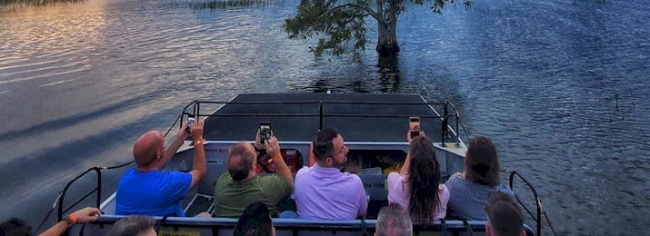 Free coupons for Boggy Creek Airboat Tours! Save with Free Discount Travel Coupons from DestinationCoupons.com!